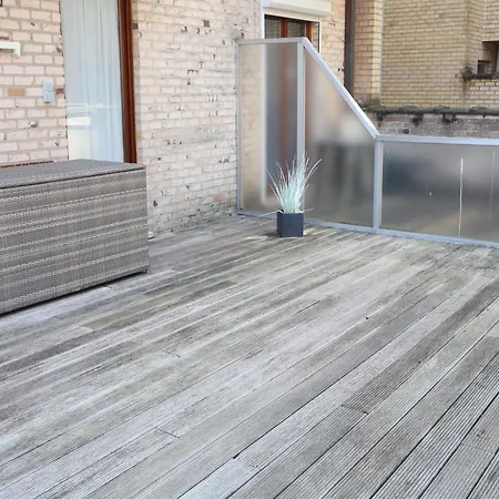 In Near The Beach, Cleaning Included Apartman Nieuwpoort